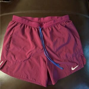 Nike 5in Running Shorts with Inner Lining
